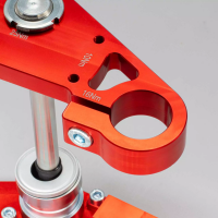 CNC Gabelbrücke mit Teilegutachten Rot